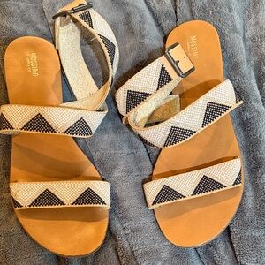 Women’s size 9 Mossimo Supply Co. Women's Black and Tan Geometric Sandals